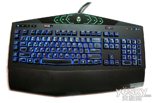 1287703729_cVCDAu.jpg