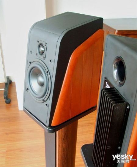 天然原木音色更真实 惠威m200mkiii售价1880