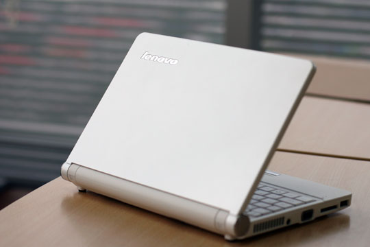 联想3999元上网本ideapad s10全程图赏(9)