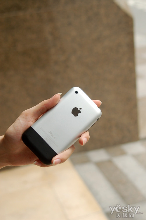 iphone能刷低版本吗 1284457195_SB4nty.jpg
