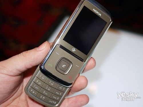 电信用户伤不起 8款cdma2000制式手机推荐