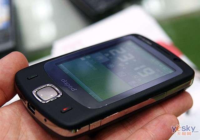 图为:多普达 s700