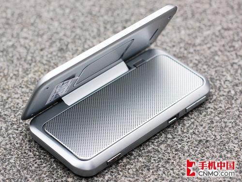 图为:摩托罗拉 backflip