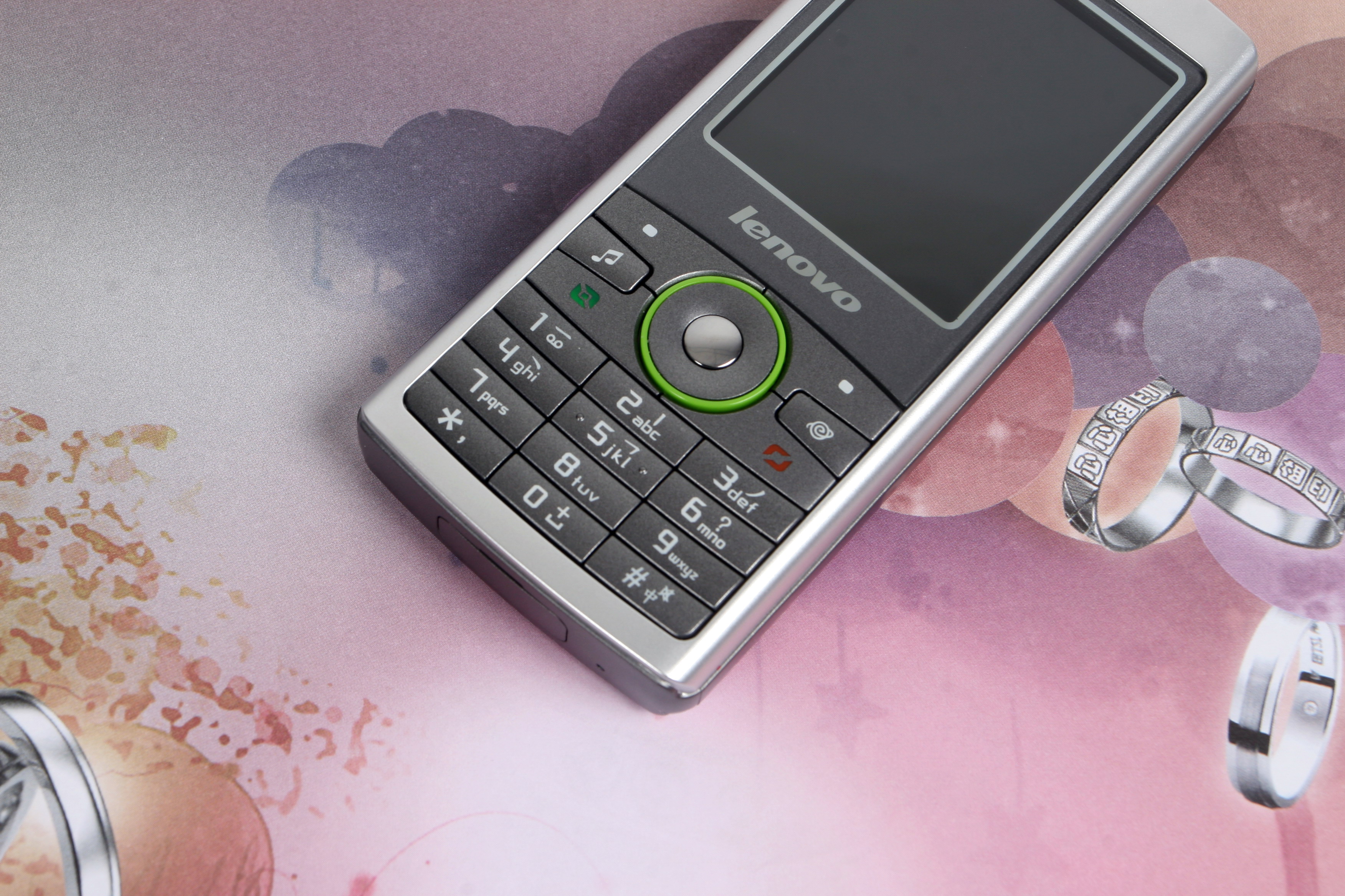 联想i389图片_手机_科技时代_新浪网