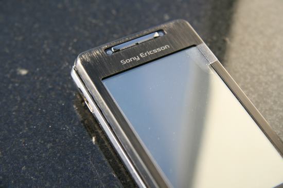 图为索尼爱立信x1