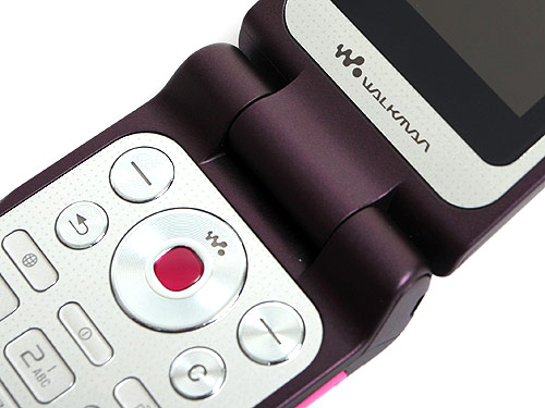 图为索尼爱立信w380c