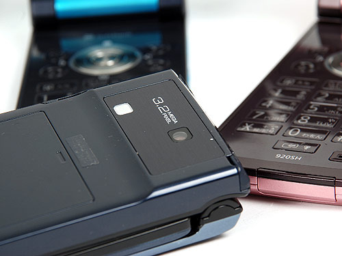 夏普920sh图片_手机_科技时代_新浪网