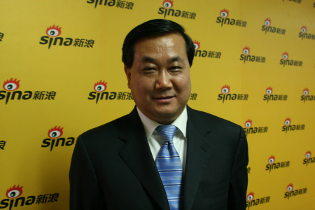 欧共体的经济总量是多少_加油你是最棒的图片(2)