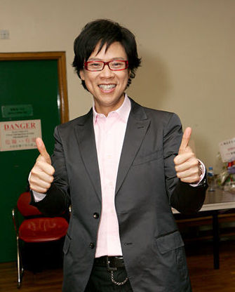 男出生: 1958年12月20日籍贯:广东省罗定市国籍: 中国香港宗教信 