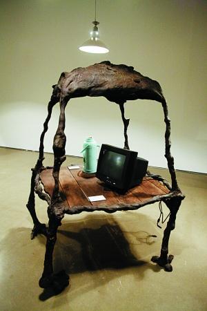 岳敏君:f4也有生老病死