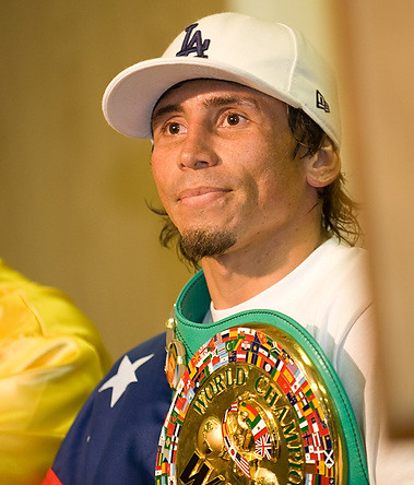 wbc轻量级"休息拳王"瓦莱罗杀人的拳王中广网北京4月20日消息 现wbc