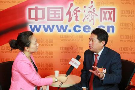 任积东改进城市户籍制度是对外来务工者的最大公平