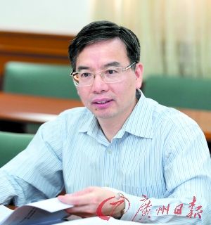 省委和广州市委关于天河区主要领导职务调整的决定,由现任天河区委