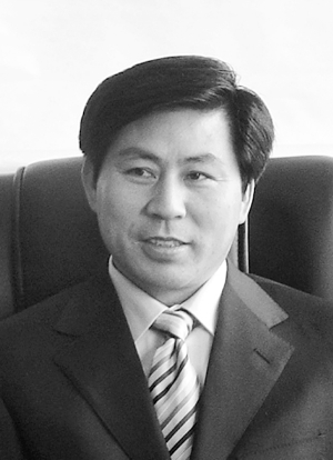 00%)董事长耿建明当不少地产巨头在大城市里厮杀得一片血红之时,于