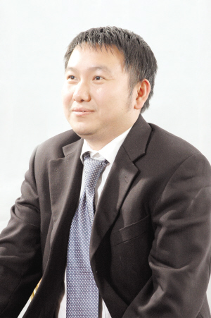 伍卫执著投资十年磨一剑