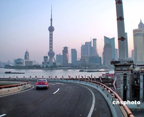 亚洲第一弯封道上海外滩交通改造将启动