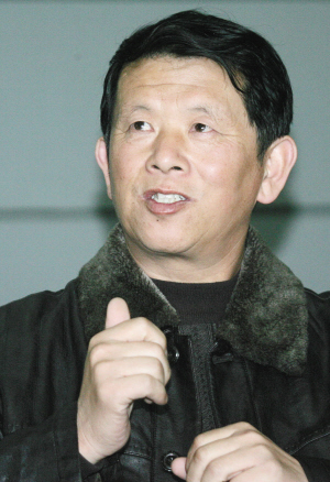 新报讯【实习生 王子瑞】1966年秋天,20名天津知青前往河北省宽城县西