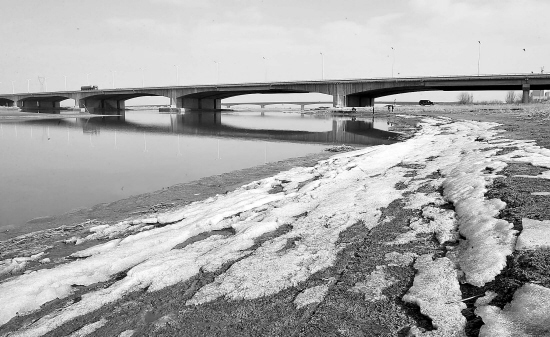 图文黄河宁夏段全部开河