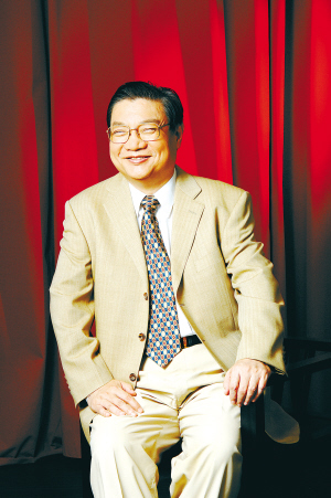 在这个关键点位,a股市场再现牛熊之争,而香港"平民股神"曹仁超认为:"