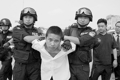 借指认现场逃脱 他跑到浙江又被抓