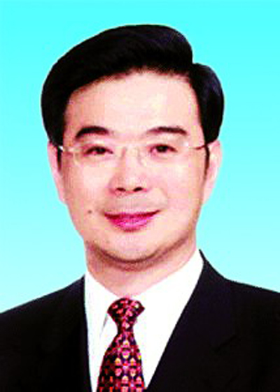 先后有八个省市区党政主要负责人出现调整,其中福建,河南,辽宁,内蒙古