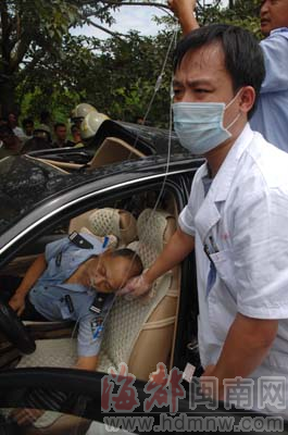 探亲遇车祸 铁路民警身亡