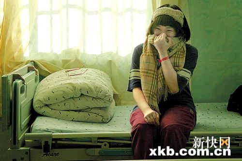 环境下接受药物治疗与心理辅导■新快报记者 王吕斌 通讯员 涂菁清 陈