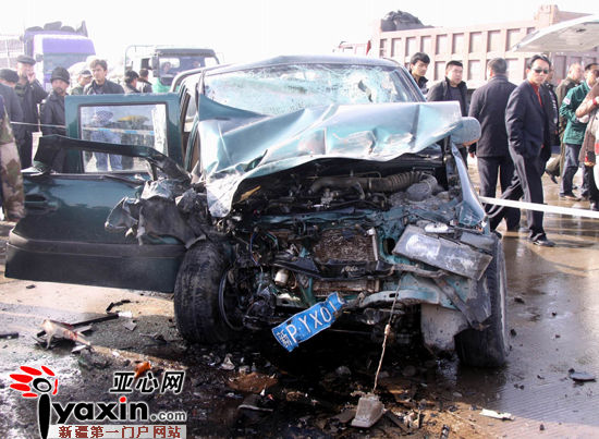 新疆这两天重大车祸图片