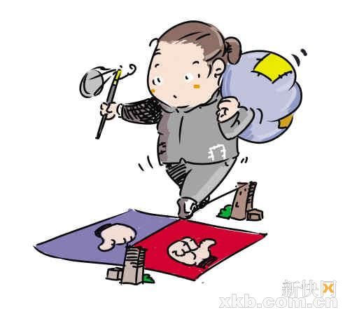网友"an-gela_de":在小区经常看见好多阿姨在翻垃圾桶(应是捡破烂的)