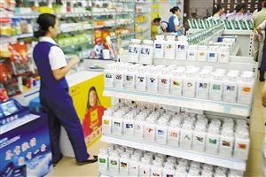 人口与药店比_2021年人口年龄占比图