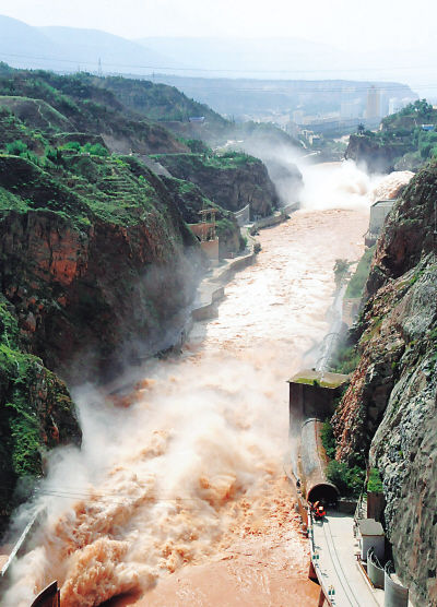 黄河上游持续大范围降雨防汛形势严峻