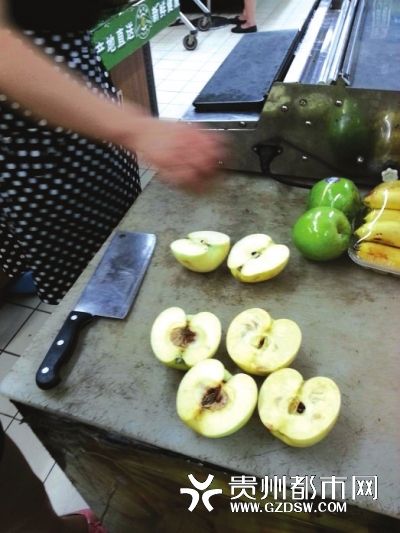 国内新闻 > 正文  本报讯(记者熊俊松付松实习生谭艳梅吴鑫摄影报道)