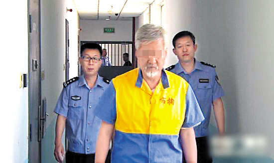薛蛮子还涉嫌聚众淫乱