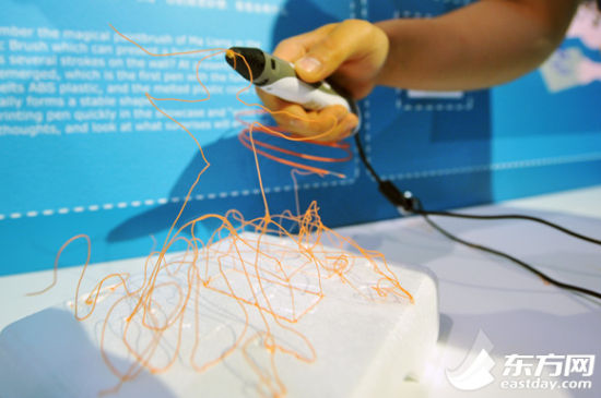 科学奇异果展在科技馆举行3d打印笔画出奇思妙想