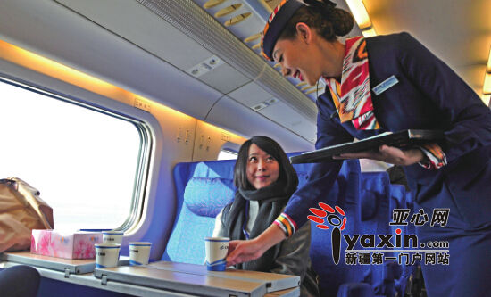明日新疆高铁正式开通动车指南杂志将在动车上亮相