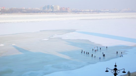 组图:黑龙江黑河段全面封冻