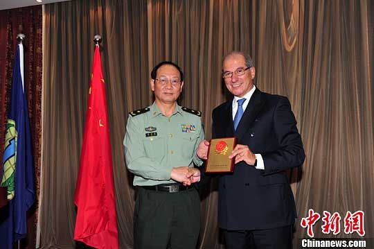 国际禁化武组织总干事参访防化学院图