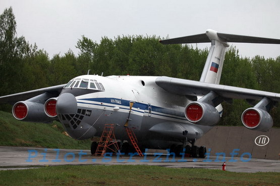 俄称中国轰炸机规模大减新一代远轰仍未试飞