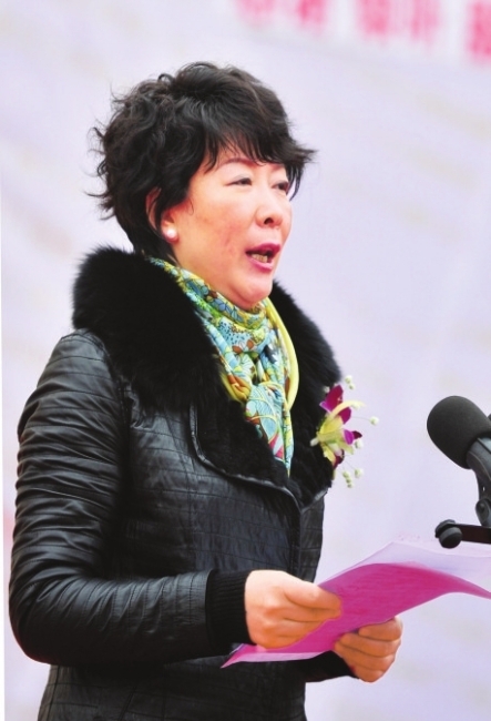 内江站掌声不断 读者节完美落幕