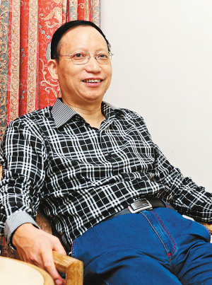 姜鸣钧 记者 杨力 摄