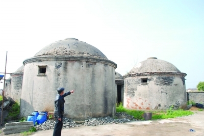 六合6個圓形糧倉 建於上世紀70年代