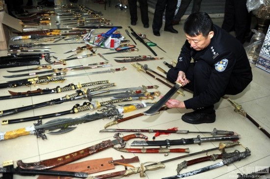 bbc:防止传播有害信息 新疆买手机需实名登记