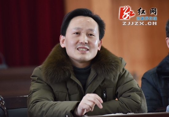 周洪森出席座谈会提质升级红网座谈会现场参观红网张家界站(张家界