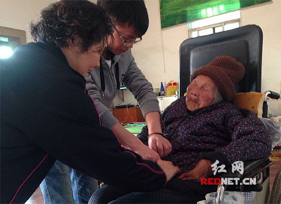 刘容 湖南安乡 报道春节过了一大半,湖南安乡县安障乡会子庙村的许魁