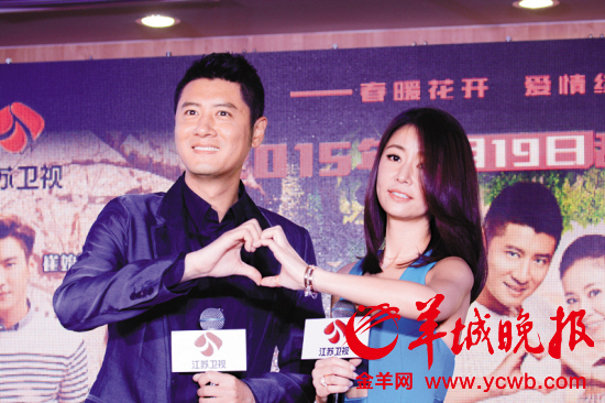 "金锁"范冰冰和李晨的恋情呼之欲出,"紫薇"林心如的恋爱进展,却