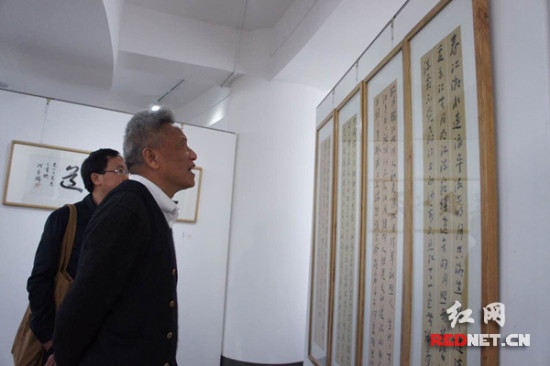何季麟书法艺术观摩展长沙开展
