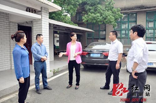 雨湖区委书记刘永珍到一线检查指导全区防汛工作