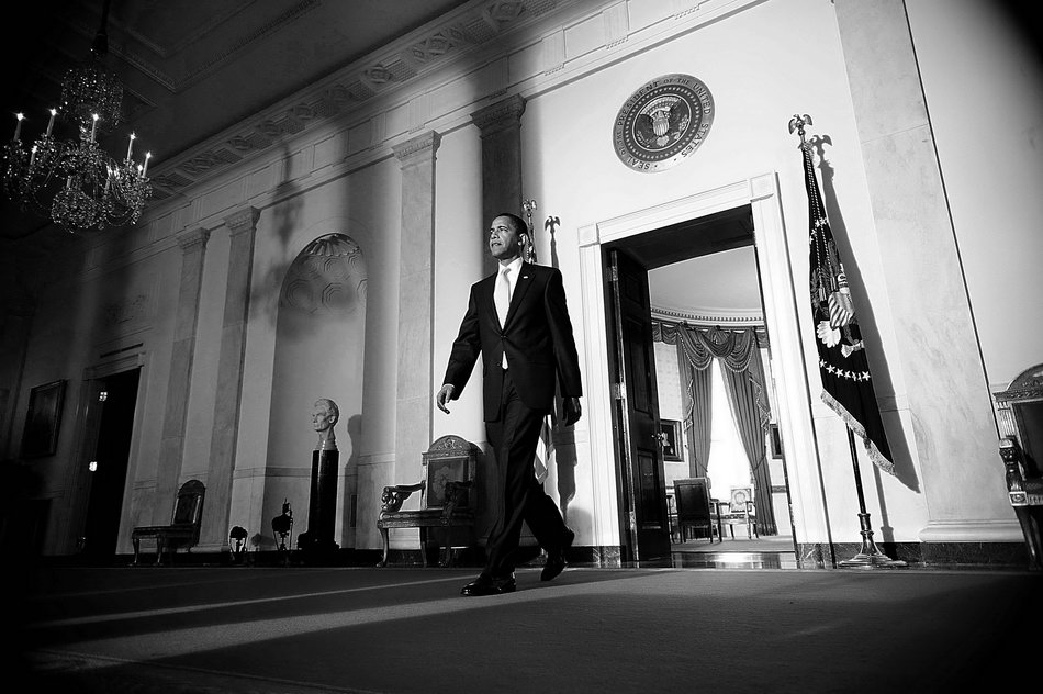 奥巴马入主白宫100天纪实