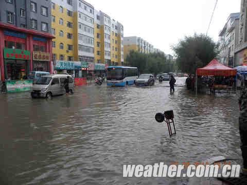 吉林伊通突降暴雨 雨量達歷史同期最高_新浪天氣預報