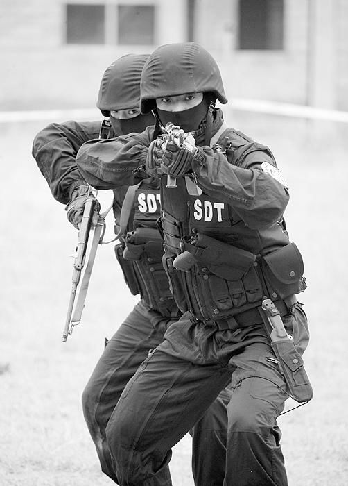 北京市公安局反绑架专业队首次亮相